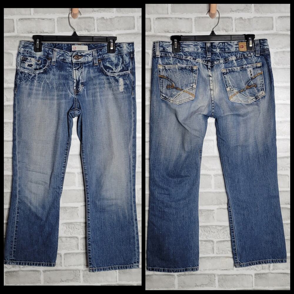 BKE Distressed Cropped Straight Leg Jeans, size 31